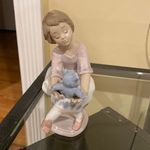 lladro figurine